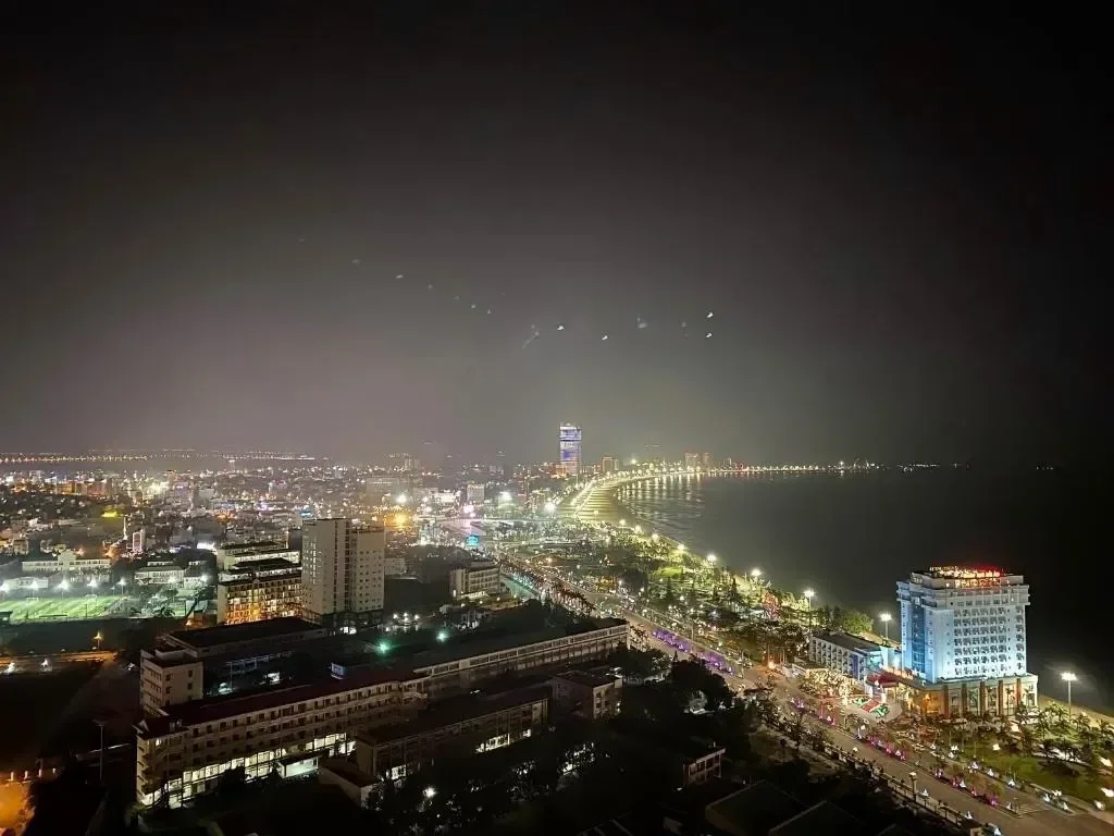 FLC Sea Tower · 5/9